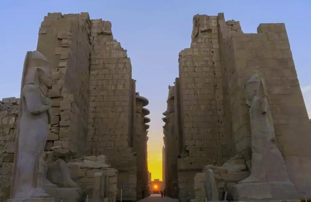 karnak 4