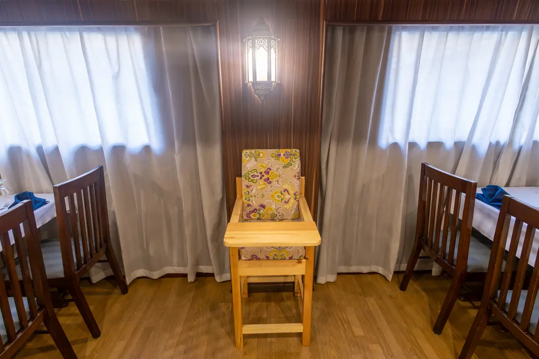 hapi v dinner and african party 8